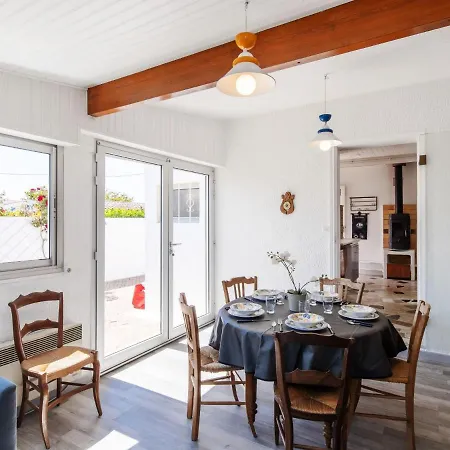 Mesanges By Interhome Saint-Palais-sur-Mer